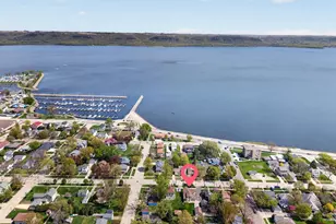 612 S Oak St, Lake City, MN 55041 - Photo 3