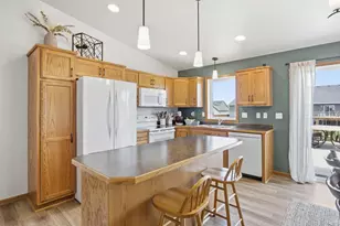 4560 15th St S, Moorhead, MN 56560 - Photo 3