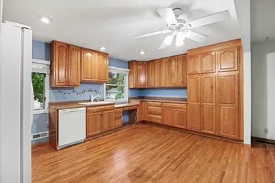 236 Strese Lane, Apple Valley, MN 55124 - Photo 5