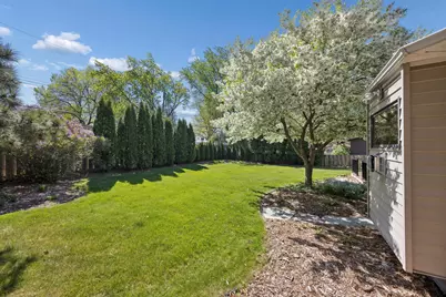 2439 Walnut Avenue, New Brighton, MN 55112 - Photo 23