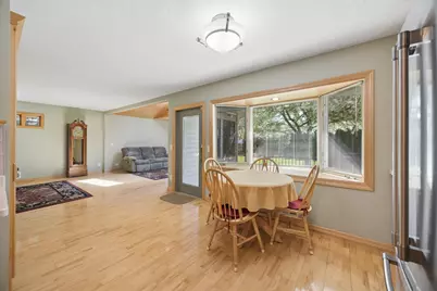 2439 Walnut Avenue, New Brighton, MN 55112 - Photo 5
