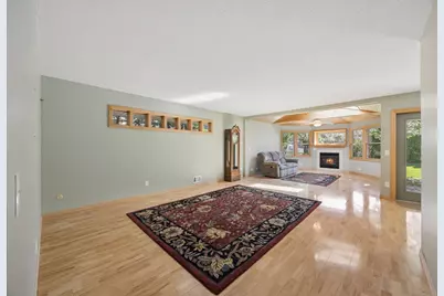 2439 Walnut Avenue, New Brighton, MN 55112 - Photo 9
