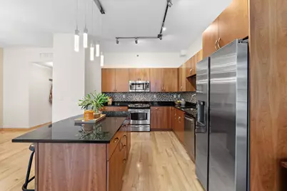 215 10th Avenue S #207, Minneapolis, MN 55415 - Photo 9
