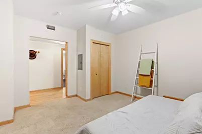 215 10th Avenue S #207, Minneapolis, MN 55415 - Photo 25