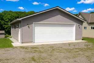 7188 57th St SE, Saint Cloud, MN 56304 - Photo 7