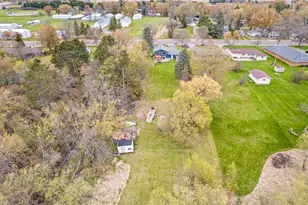 850 W 4th St, Rush City, MN 55069 - Photo 9