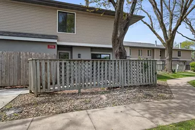 1115 Landmark Trail S, Hopkins, MN 55343 - Photo 3