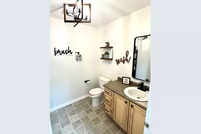 32661 County Road 16, Roseau, MN 56751 - Photo 11