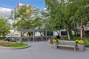 1225 Lasalle Ave, Minneapolis, MN 55403 - Photo 21
