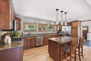 357 6th St N, Bayport, MN 55003 - Photo 7
