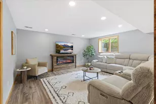 357 6th St N, Bayport, MN 55003 - Photo 27