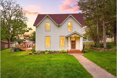 357 6th Street N, Bayport, MN 55003 - Photo 1