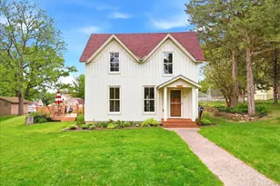 357 6th St N, Bayport, MN 55003 - Photo 35