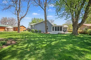 806 6th Ave SE, Pipestone, MN 56164 - Photo 23