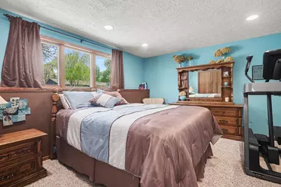 806 6th Avenue SE, Pipestone, MN 56164 - Photo 29