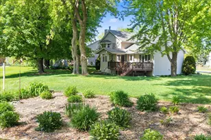 1217 Emerson Ct, Burnsville, MN 55337 - Photo 3
