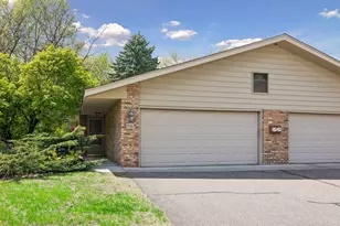 9701 Cimarron Trail, Minnetonka, MN 55305 - Photo 31