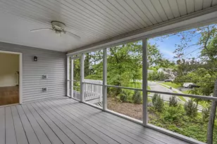 7516 W 77th St, Chaska, MN 55318 - Photo 17