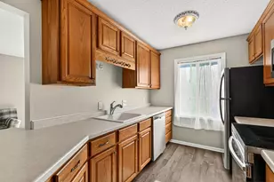 1923 Viking Dr NW, Rochester, MN 55901 - Photo 9