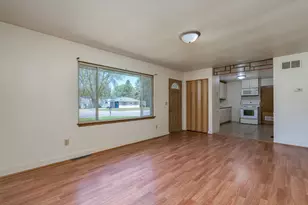 101 Jay St, Le Sueur, MN 56058 - Photo 5