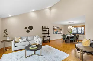 6315 Sequoia Cir, Eden Prairie, MN 55346 - Photo 13