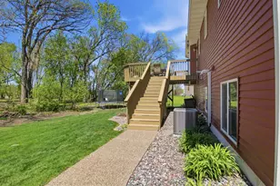 681 W River Dr, New London, MN 56273 - Photo 25