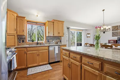 681 W River Drive, New London, MN 56273 - Photo 5