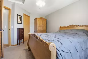 681 W River Dr, New London, MN 56273 - Photo 11