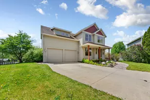 1904 Lake Dr, Northfield, MN 55057 - Photo 3