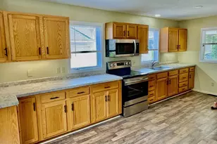 1408 11th Ave NW, Austin, MN 55912 - Photo 5