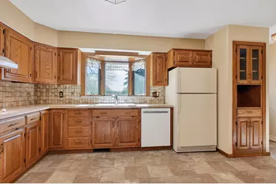 1225 S Tower Road, Fergus Falls, MN 56537 - Photo 9