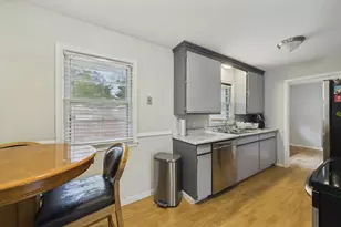 6924 Drew Ave N, Brooklyn Center, MN 55429 - Photo 5