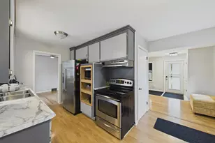 6924 Drew Ave N, Brooklyn Center, MN 55429 - Photo 7