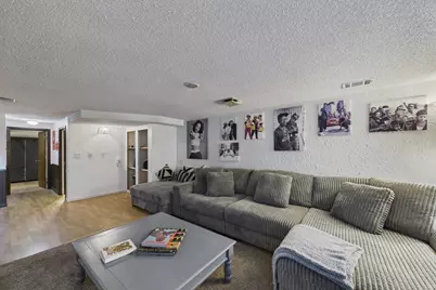 6924 Drew Avenue N, Brooklyn Center, MN 55429 - Photo 13