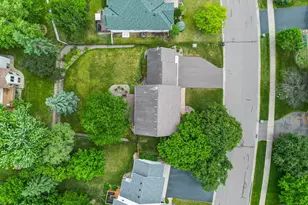 2624 91st Cres N, Brooklyn Park, MN 55443 - Photo 59
