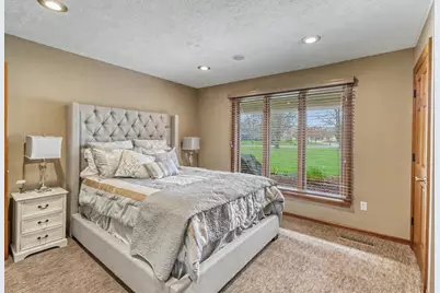 11 Briarwood Place, Fargo, ND 58104 - Photo 33
