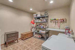 11 Briarwood Pl, Fargo, ND 58104 - Photo 47