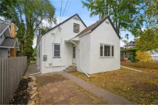 2082 Berkeley Ave, Saint Paul, MN 55105 - Photo 29