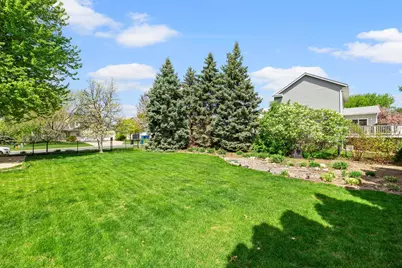 2147 Ponds Court, Shakopee, MN 55379 - Photo 65