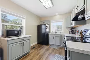1548 2nd Ave S, Fargo,  58103 - Photo 9