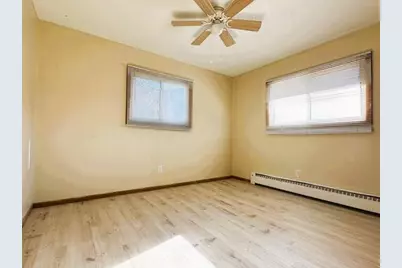 403 8 1/2 Avenue NW, Rochester, MN 55901 - Photo 13