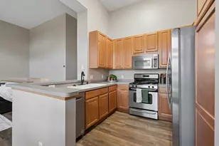 2121 St Johns Ct, Woodbury, MN 55129 - Photo 7