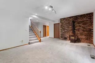 1948 Crown Point Dr, Mendota Heights, MN 55118 - Photo 15