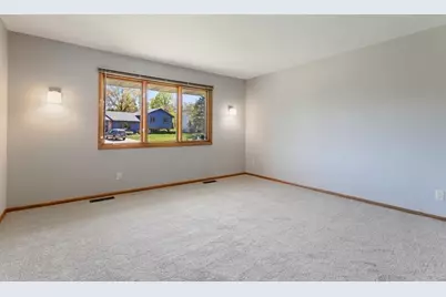 1948 Crown Point Drive, Mendota Heights, MN 55118 - Photo 13