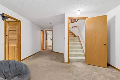 10270 Arrowwood Drive, Eden Prairie, MN 55347 - Photo 25