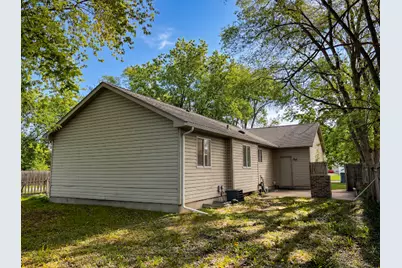 5259 Knox Avenue N, Minneapolis, MN 55430 - Photo 5