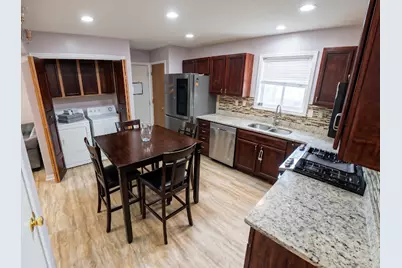5259 Knox Avenue N, Minneapolis, MN 55430 - Photo 9