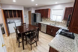 5259 Knox Ave N, Minneapolis, MN 55430 - Photo 9
