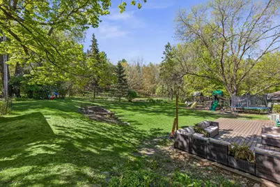 1105 Lakeview Drive, Burnsville, MN 55337 - Photo 35