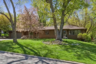 1105 Lakeview Drive, Burnsville, MN 55337 - Photo 3